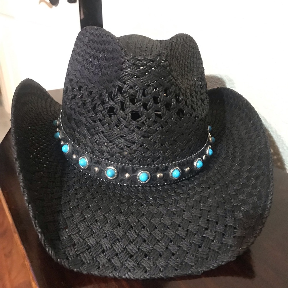 Black hat with turquoise color band